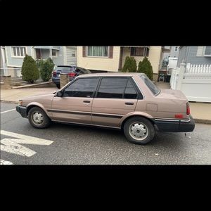 1987 Toyota Corolla LE $8000